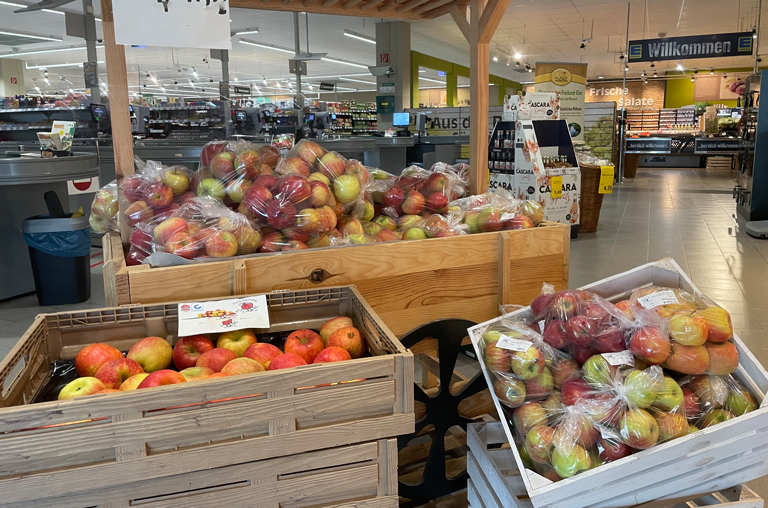 Äpfel bei EDEKA Georg vom Hof Birkenhöhe