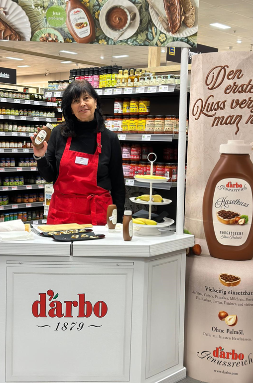 Darbo mit einem Stand im renovierten Idsteiner Markt