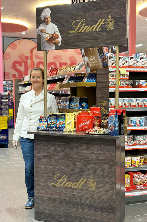 Lindt mit einem Stand zur Eröffnungsfeier in Idstein