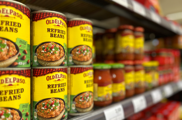 EDEKA Georg internationales Sortiment; Old El Paso Refried Beans