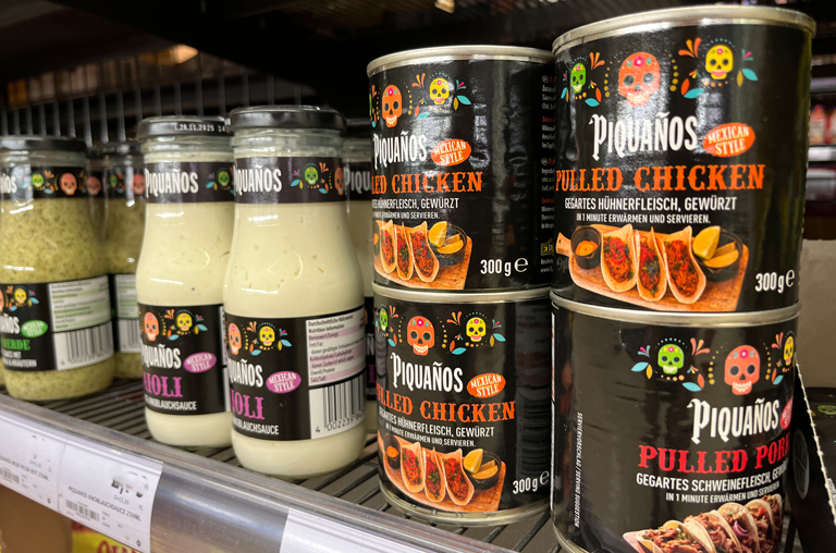 EDEKA Georg internationales Sortiment: Piquanos Pulled Chicken und Aioli