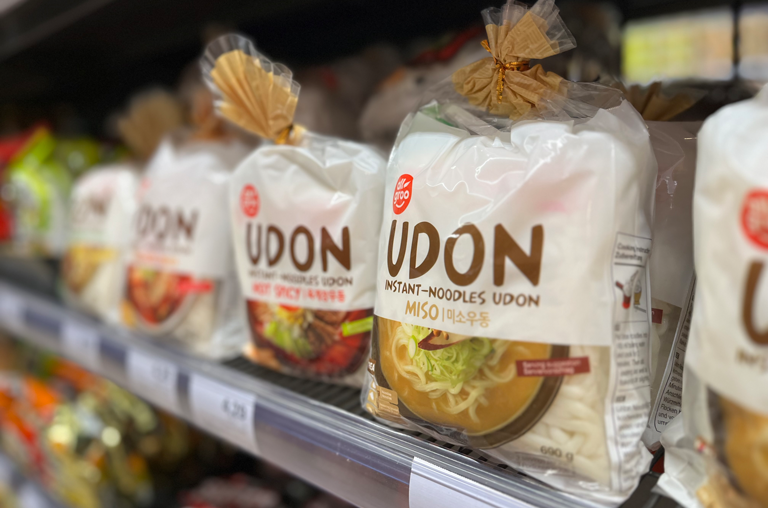 EDEKA Georg internationales Sortiment; udon Nudeln