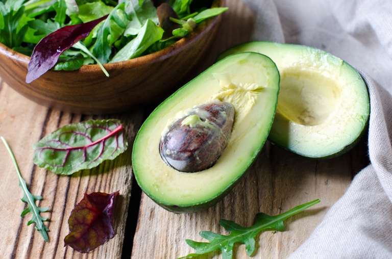 Imagebild aufgeschnittene Avocado